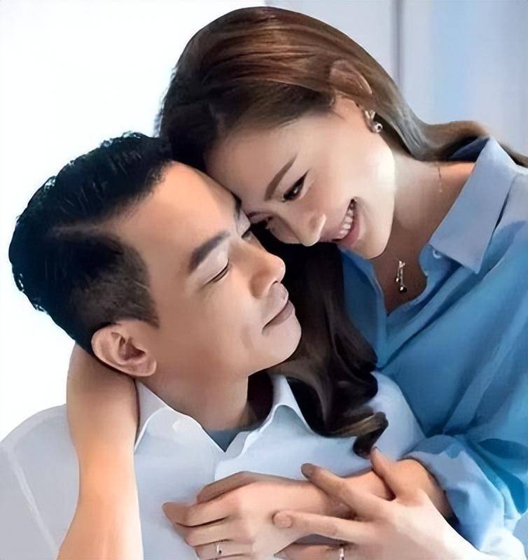 都说娱乐圈没有真爱?这四对夫妻告诉你什么才是真正的爱情 都说娱乐圈没有真爱?这四对夫妻告诉你什么才是真正的爱情