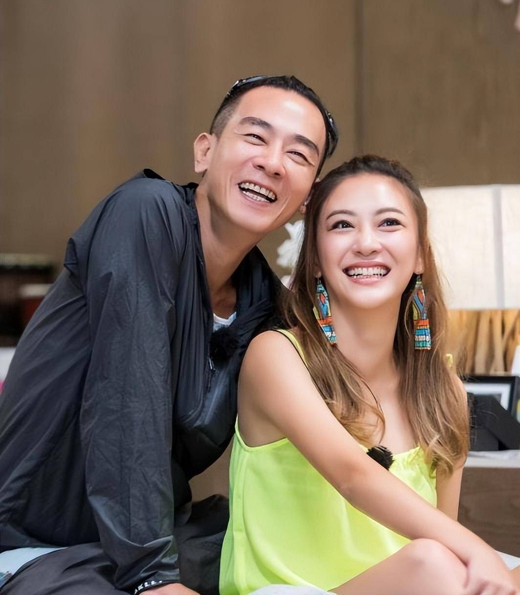 都说娱乐圈没有真爱?这四对夫妻告诉你什么才是真正的爱情 都说娱乐圈没有真爱?这四对夫妻告诉你什么才是真正的爱情