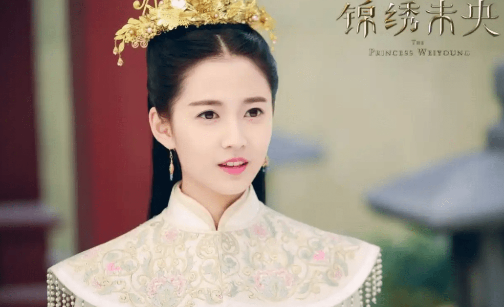 “红气养人也毁人”!离开唐嫣去打酱油的陈钰琪,眼里终于有光了 “红气养人也毁人”!离开唐嫣去打酱油的陈钰琪,眼里终于有光了