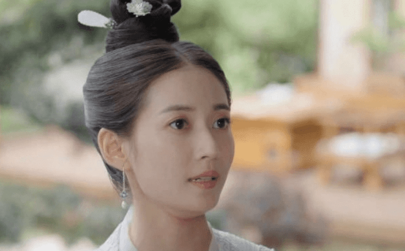 “红气养人也毁人”!离开唐嫣去打酱油的陈钰琪,眼里终于有光了 “红气养人也毁人”!离开唐嫣去打酱油的陈钰琪,眼里终于有光了