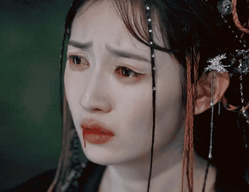 “红气养人也毁人”!离开唐嫣去打酱油的陈钰琪,眼里终于有光了 “红气养人也毁人”!离开唐嫣去打酱油的陈钰琪,眼里终于有光了