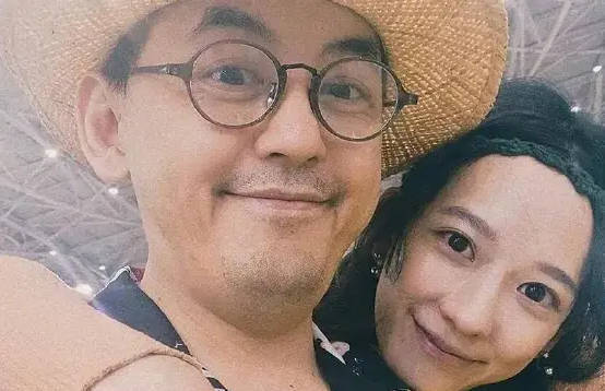 黄子佼近况：豪车接送，住1.2亿豪宅