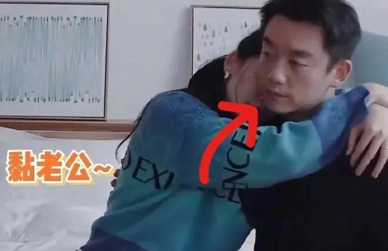郑凯小姨子回应：去姐家玩没问题，从没花过他们一分钱