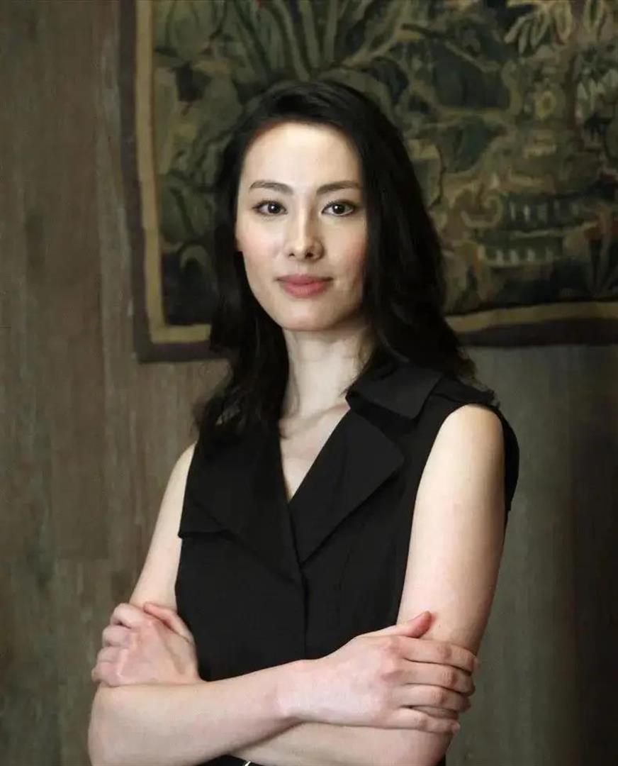 梁洛施曝和李泽楷分手主因，并非李嘉诚，原来她和张柏芝处境一样