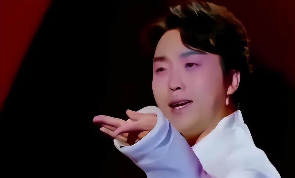 善恶终有报！47岁跌落神坛的李玉刚，终是活成了跳梁小丑