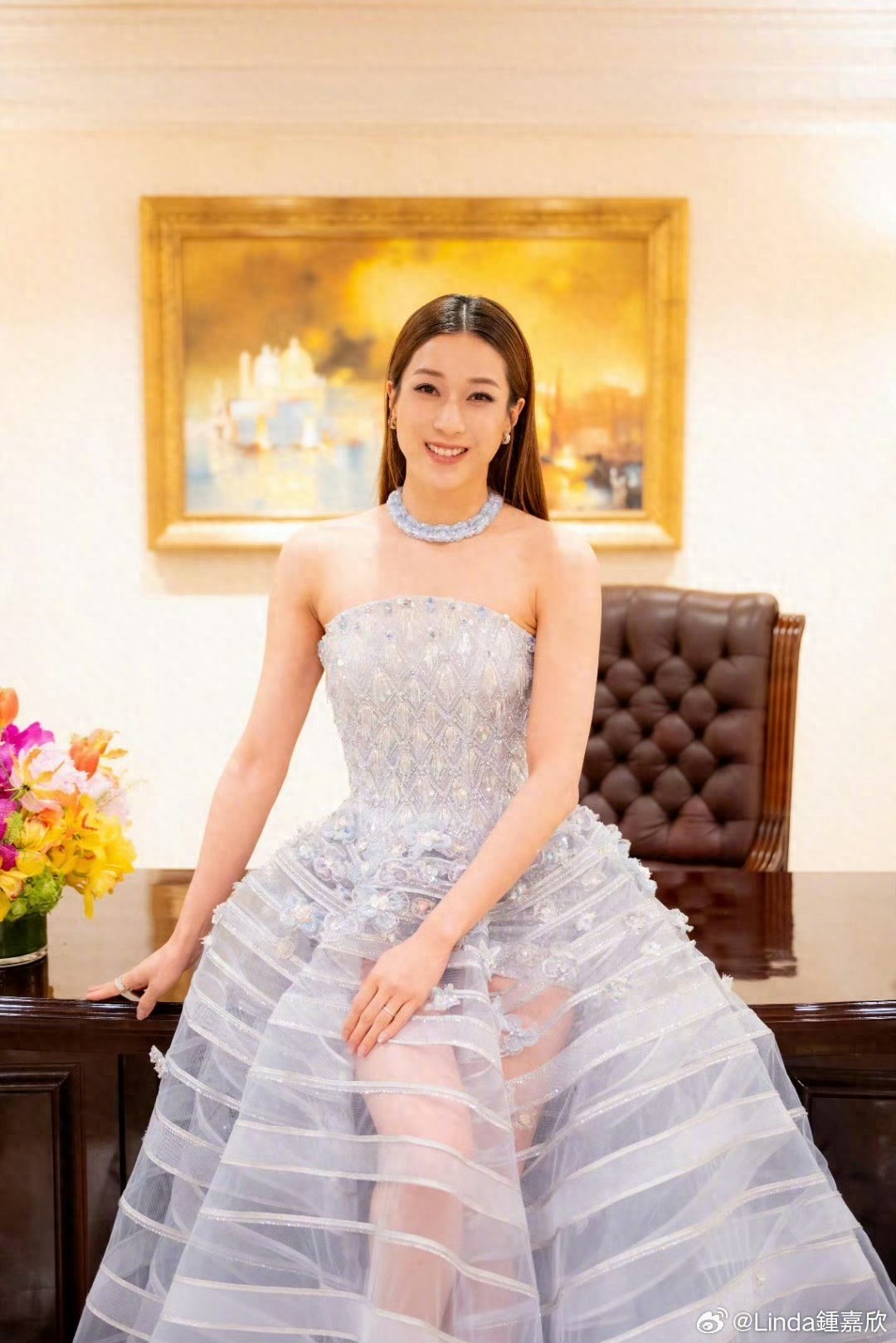 TVB昔日经典荧幕cp罕合体！女方晒亲密合照，男方竟被错认成林峯