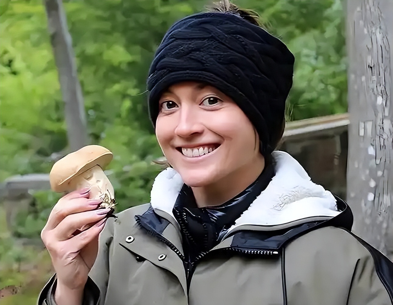 她为富豪5年生下4个孩子,拿到5亿分手费后离开了,如今她怎样了 她为富豪5年生下4个孩子,拿到5亿分手费后离开了,如今她怎样了