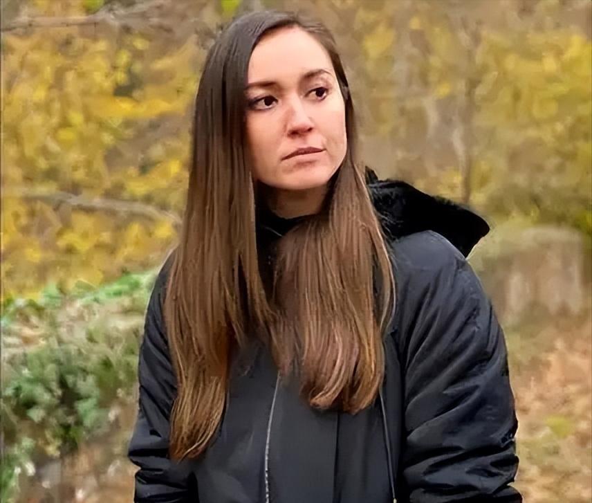 她为富豪5年生下4个孩子,拿到5亿分手费后离开了,如今她怎样了 她为富豪5年生下4个孩子,拿到5亿分手费后离开了,如今她怎样了