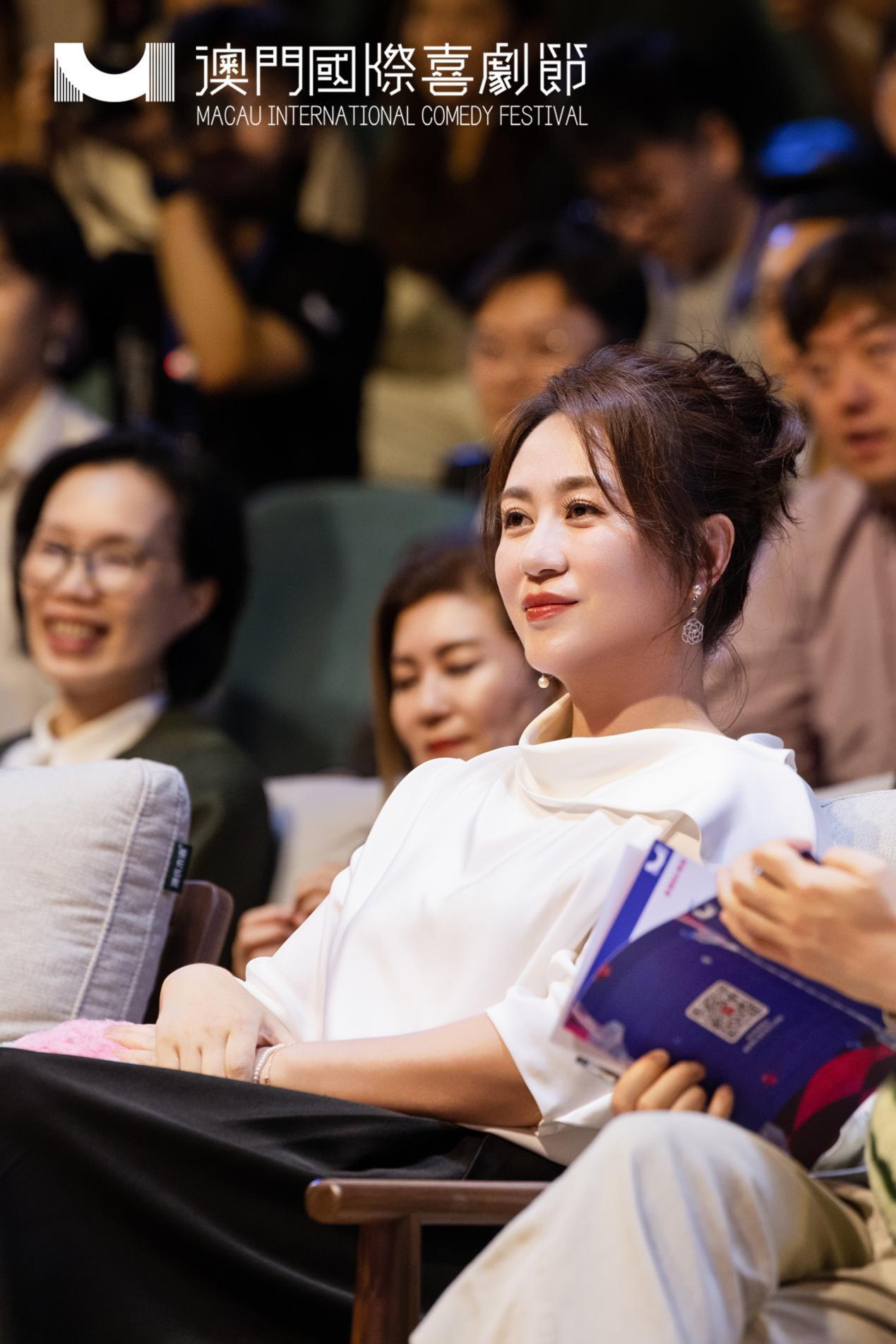 第三届澳门国际喜剧节横琴开幕 喜剧班澳门青年学员获签约 人才助澳琴文产协同发展