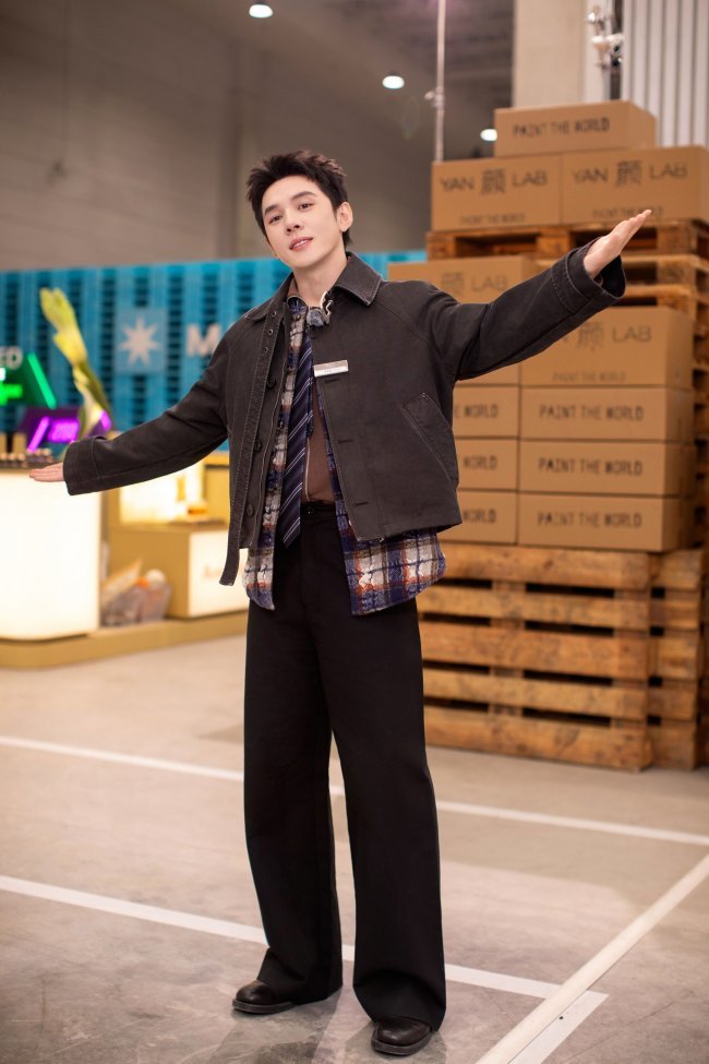 《合伙人》筹备篇开播 六位青春创业人集体“开荒”！