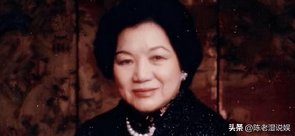 为豪门连生四子，丈夫去世不争遗产，如今4个儿子一个比一个争气