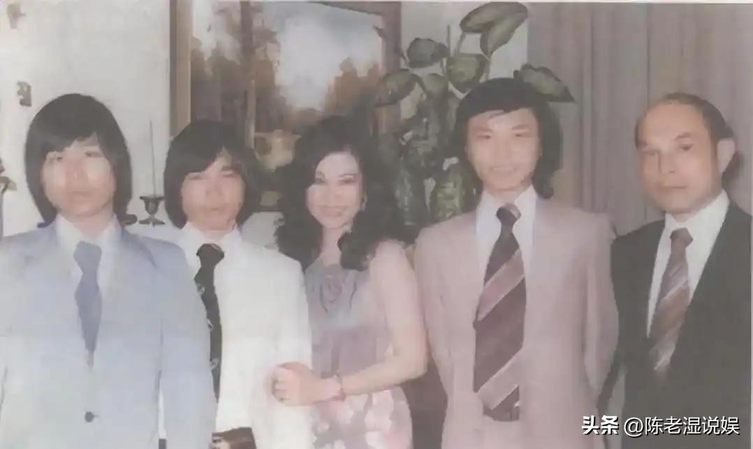 为豪门连生四子，丈夫去世不争遗产，如今4个儿子一个比一个争气