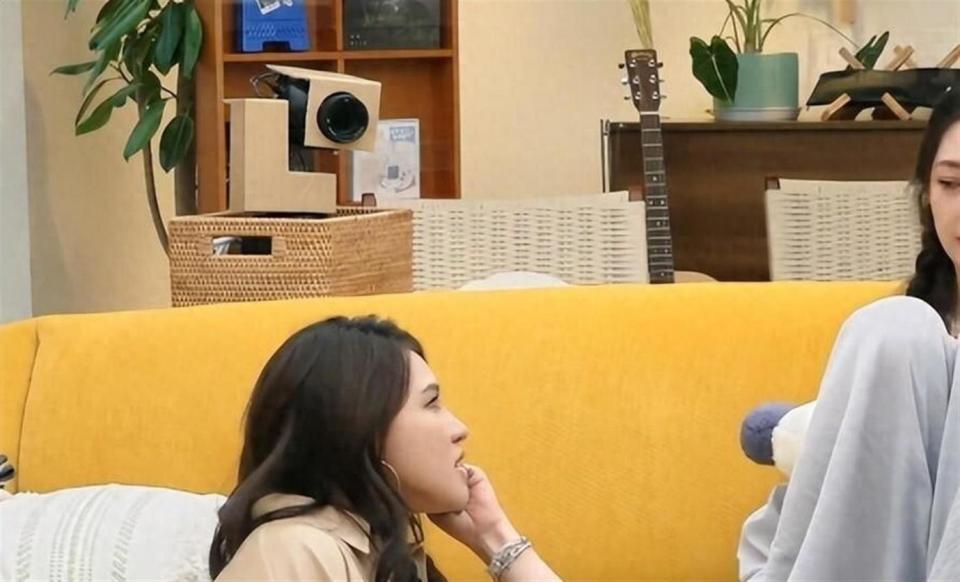 郭碧婷生二胎太苦，亲口终结三胎传闻，零彩礼父亲生病等女儿接