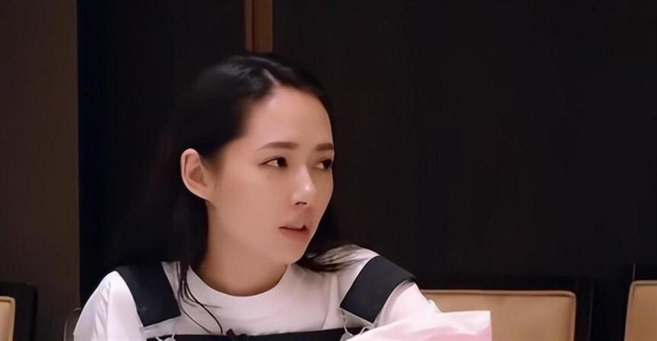 郭碧婷生二胎太苦，亲口终结三胎传闻，零彩礼父亲生病等女儿接