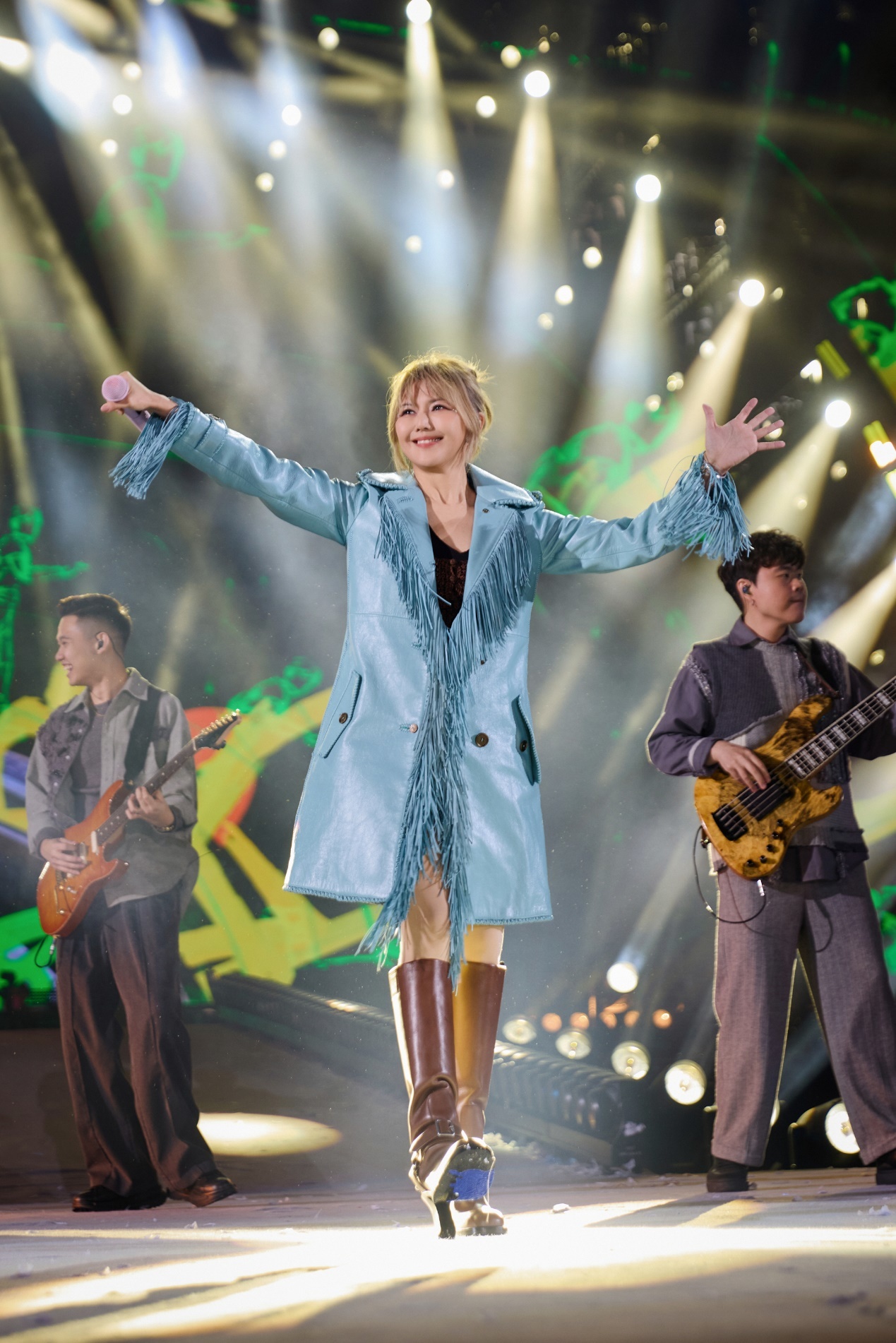 孙燕姿2026巡演内地首站苏州起航 两晚落幕 日晷首秀解锁与歌迷近距离互动